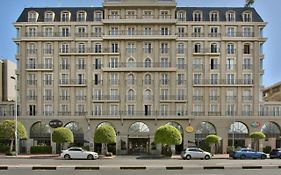 Cape Royale 2 Bedroom Luxury Apartment With Views